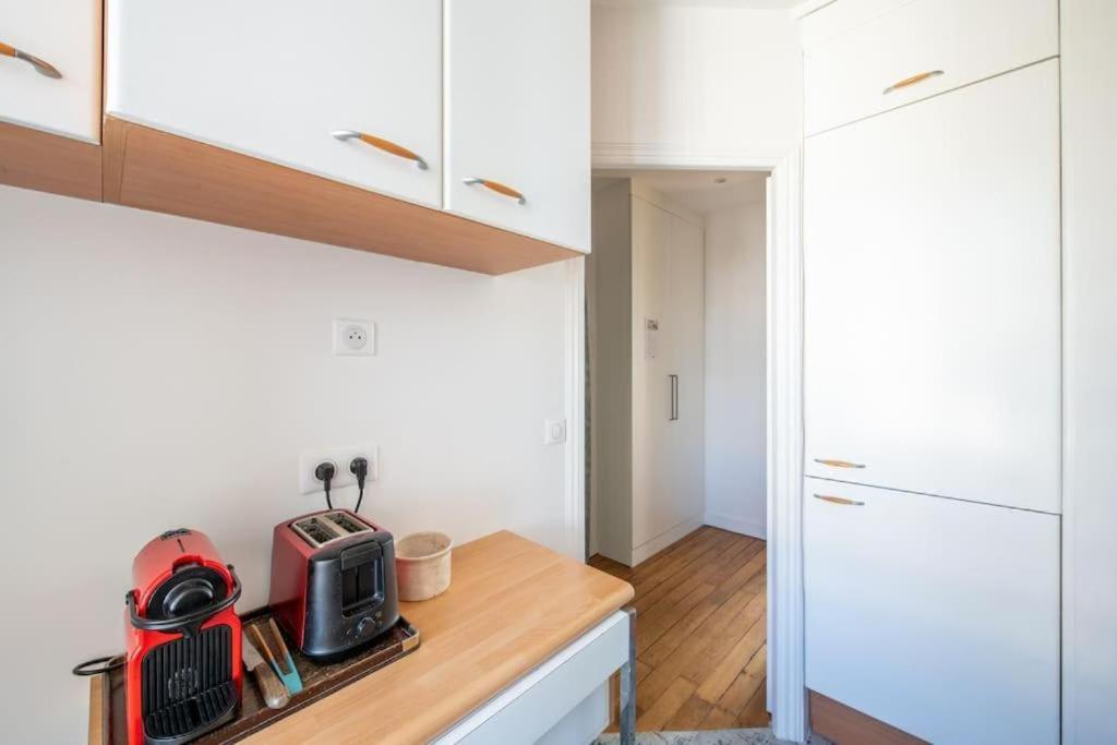 16 - Avec Vue Sur La Seine Apartment